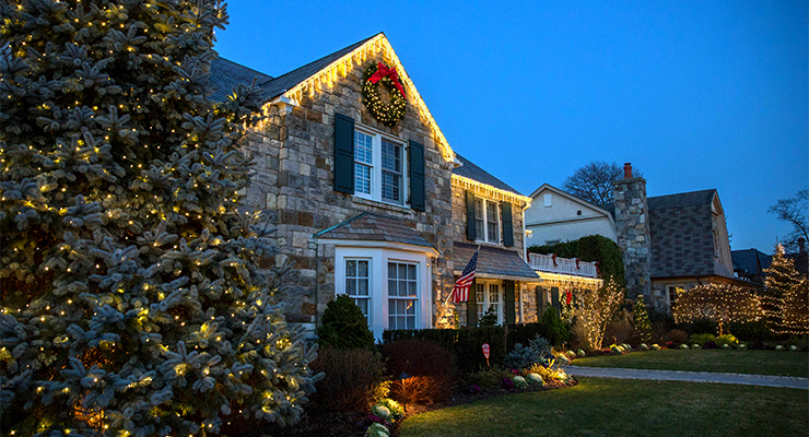 Holiday Decorating Services Professional Outdoor Light Holiday Lighting Brochure