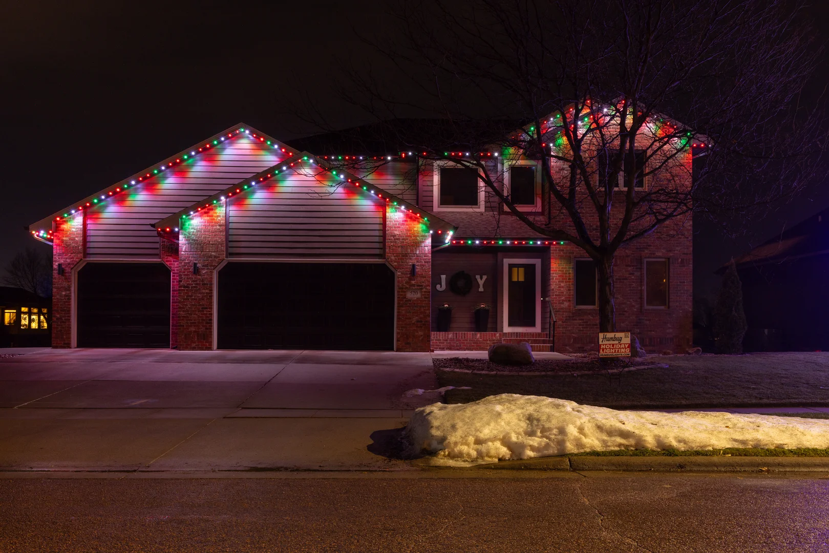 Permanent outdoor lighting installed by Pacific Lawn Sprinklers